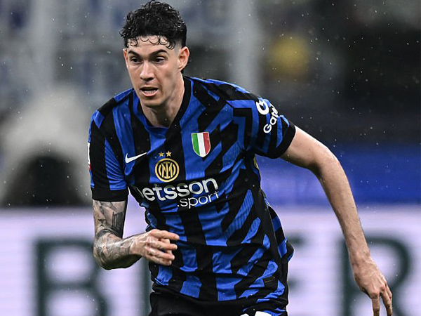 Alessandro Bastoni dan Benjamin Pavard Tuai Kritik di Laga Ujicoba
